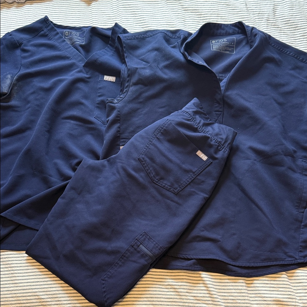 Figs Navy Scrubs